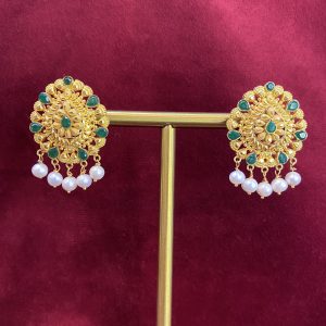 Gold  Emerald and Pearl Earring