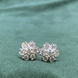 Diamond Eartop