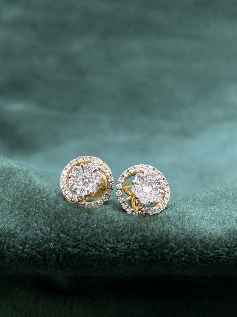 DIAMOND EARTOP