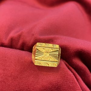 Gold Men's Ring