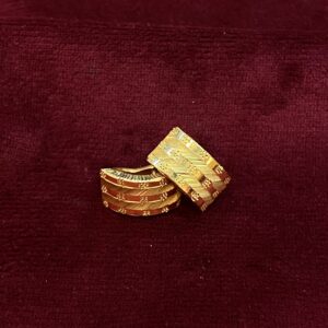 EARRING