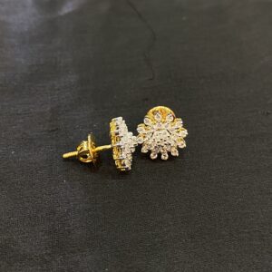 STONE EARRING