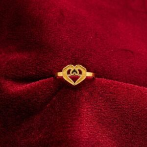 Women's Heart shape Ring